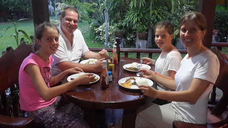 Baansuan Lychee Maeklong Resort Ampawa Amphawa Dış mekan fotoğraf