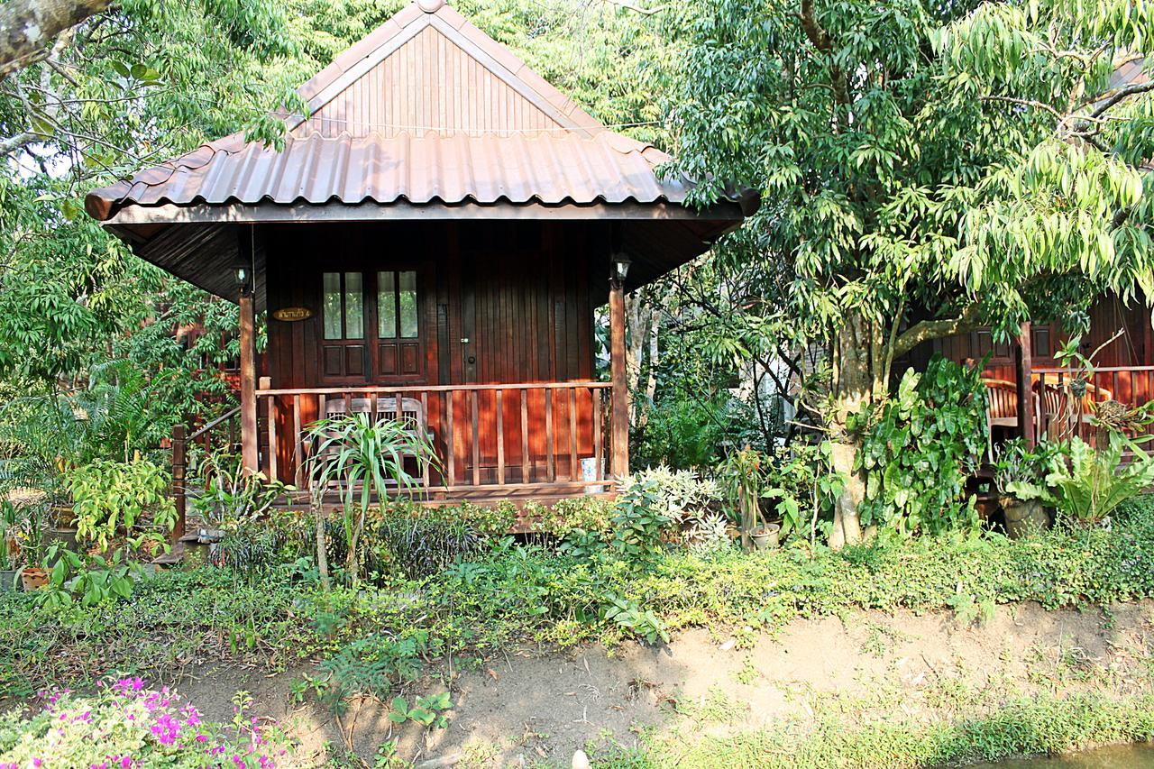 Baansuan Lychee Maeklong Resort Ampawa Amphawa Dış mekan fotoğraf