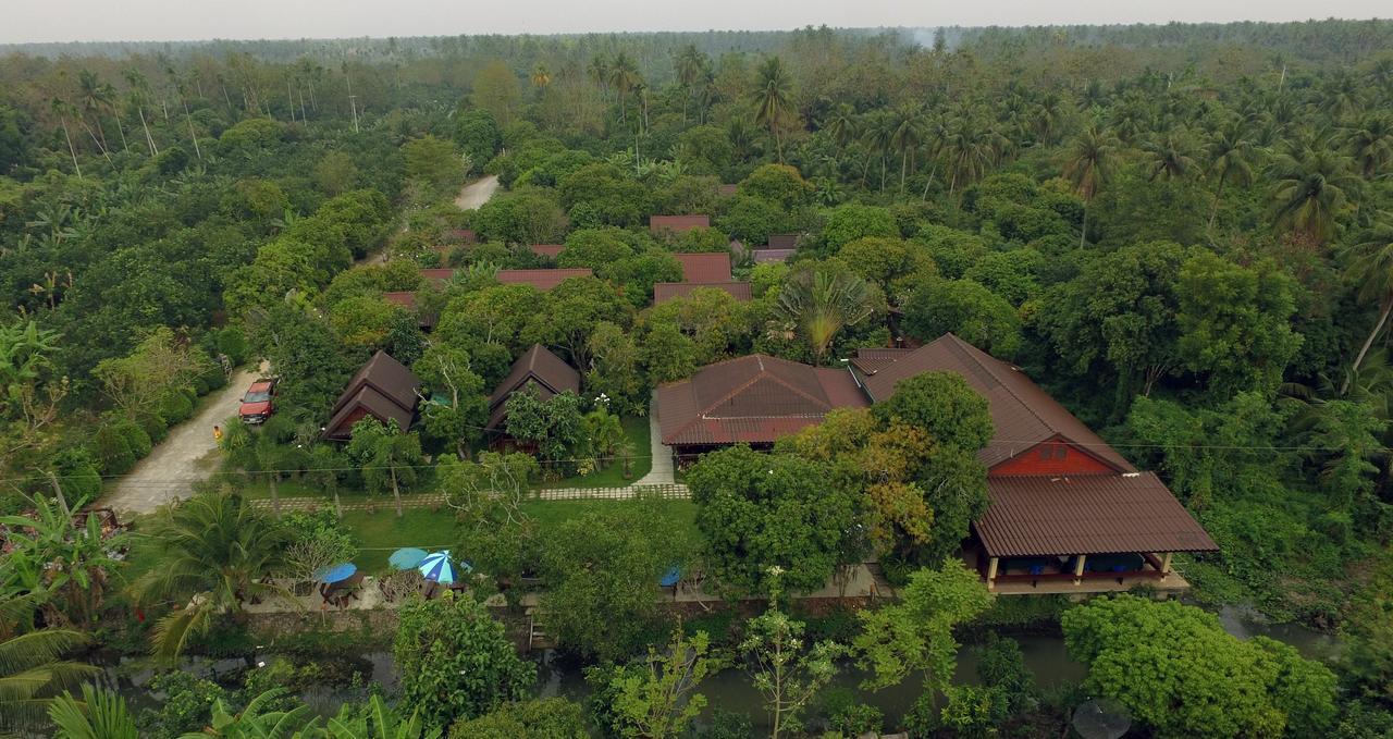 Baansuan Lychee Maeklong Resort Ampawa Amphawa Dış mekan fotoğraf
